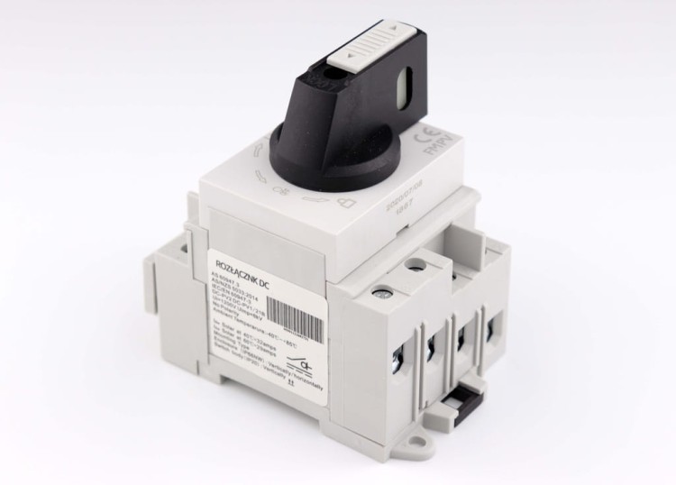 ROZŁĄCZNIK IZOLACYJNY OBROTOWY 4P 32A 1200V DC