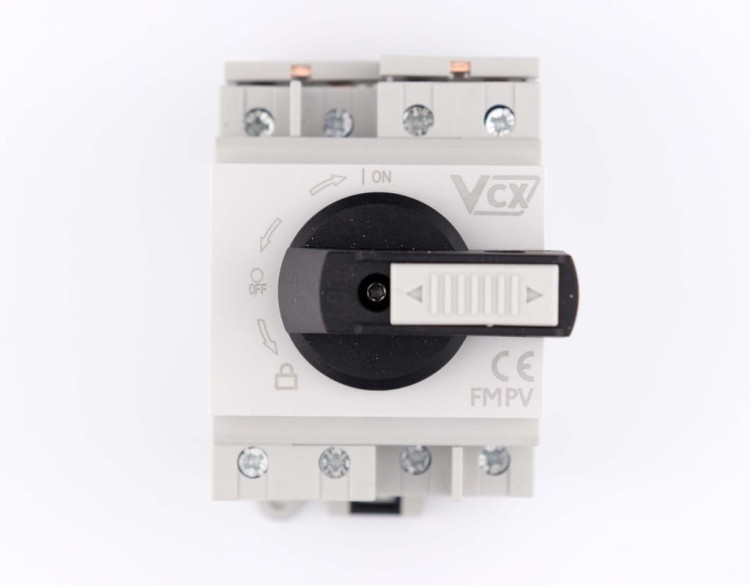 ROZŁĄCZNIK IZOLACYJNY OBROTOWY 4P 32A 1200V DC