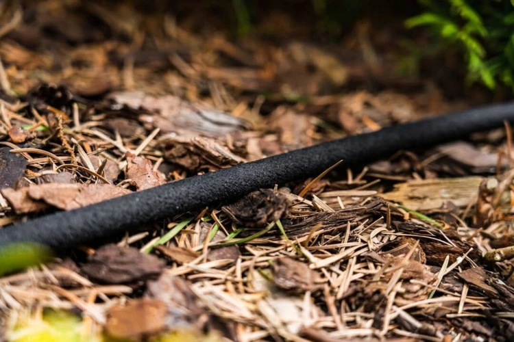 WĄŻ OGRODOWY KROPLUJĄCY 15m SYSTEM NAWADNIANIA PRZYŁĄCZE OGRODOWE 1/2" NEO