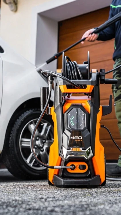 MYJKA CIŚNIENIOWA 2000W 100 BAR MAX 150 BAR WĄŻ 5m NA BĘBNIE ZESTAW NEO