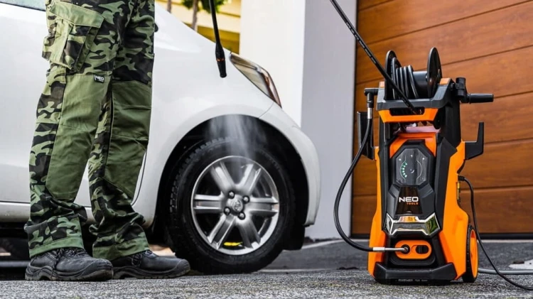 MYJKA CIŚNIENIOWA 2000W 100 BAR MAX 150 BAR WĄŻ 5m NA BĘBNIE ZESTAW NEO