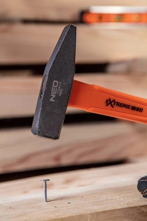 MŁOTEK ŚLUSARSKI 300g FIBERGLASS NEO TOOLS