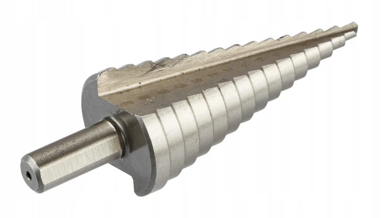WIERTŁO STOPNIOWE STOŻKOWE SPIRALNE CHOINKOWE 4-32 HSS DO METALU PLASTIKU