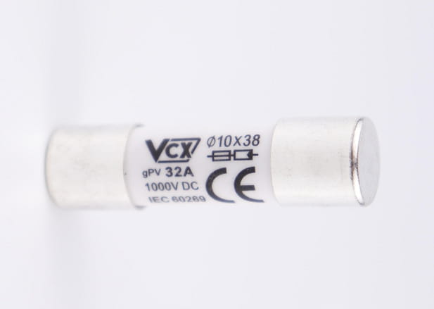 WKŁADKA SOLARNA TOPIKOWA GPV 10x38 32A 1000V DC