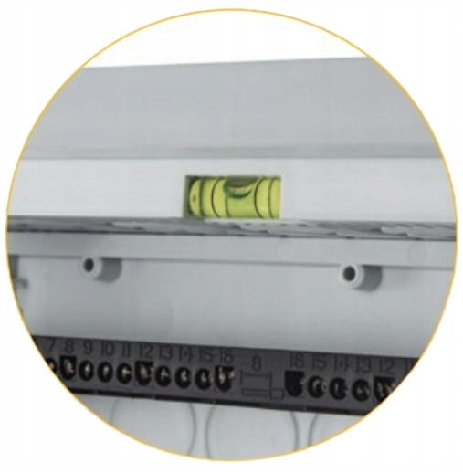 ROZDZIELNICA PODTYNKOWA MODUŁOWA DRZWI METALOWE SKRZYNKA 60 mod. IP40 5x12